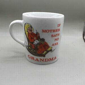 Grandma Themed White Ceramic Mug